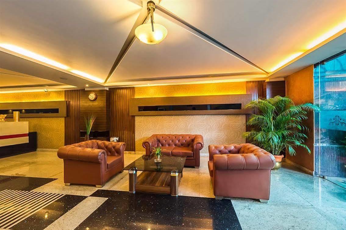 The Contour Hotel Guwahati Dış mekan fotoğraf